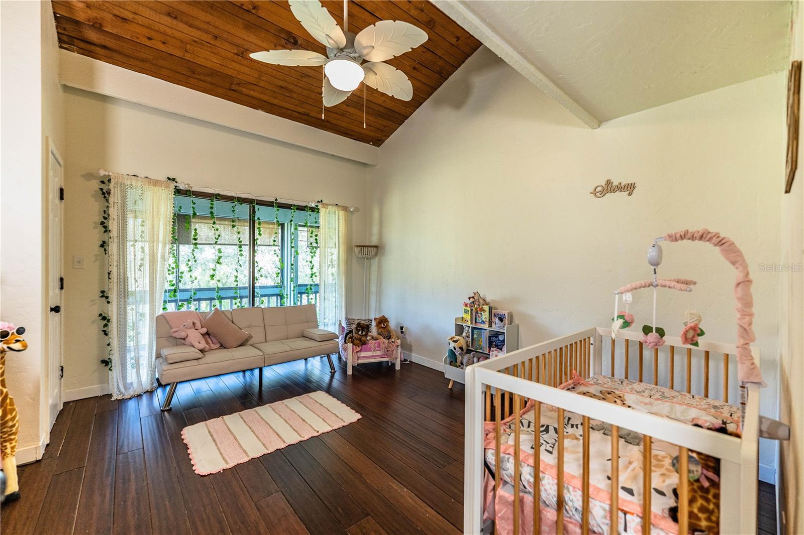 GRENELEFE ABBEY COURT CONDO - Residential