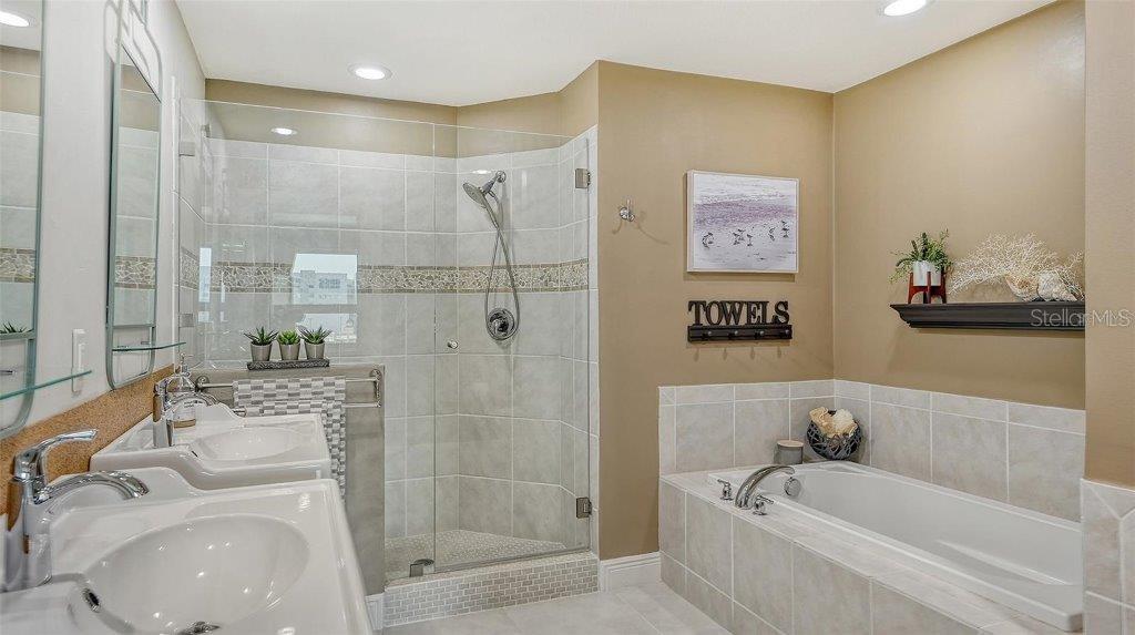 RIVO AT RINGLING - Residential Lease