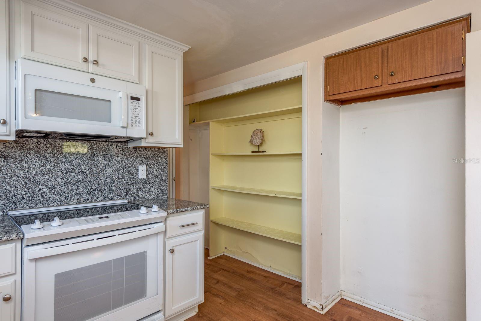 ORANGEWOOD VILLAGE - Residential