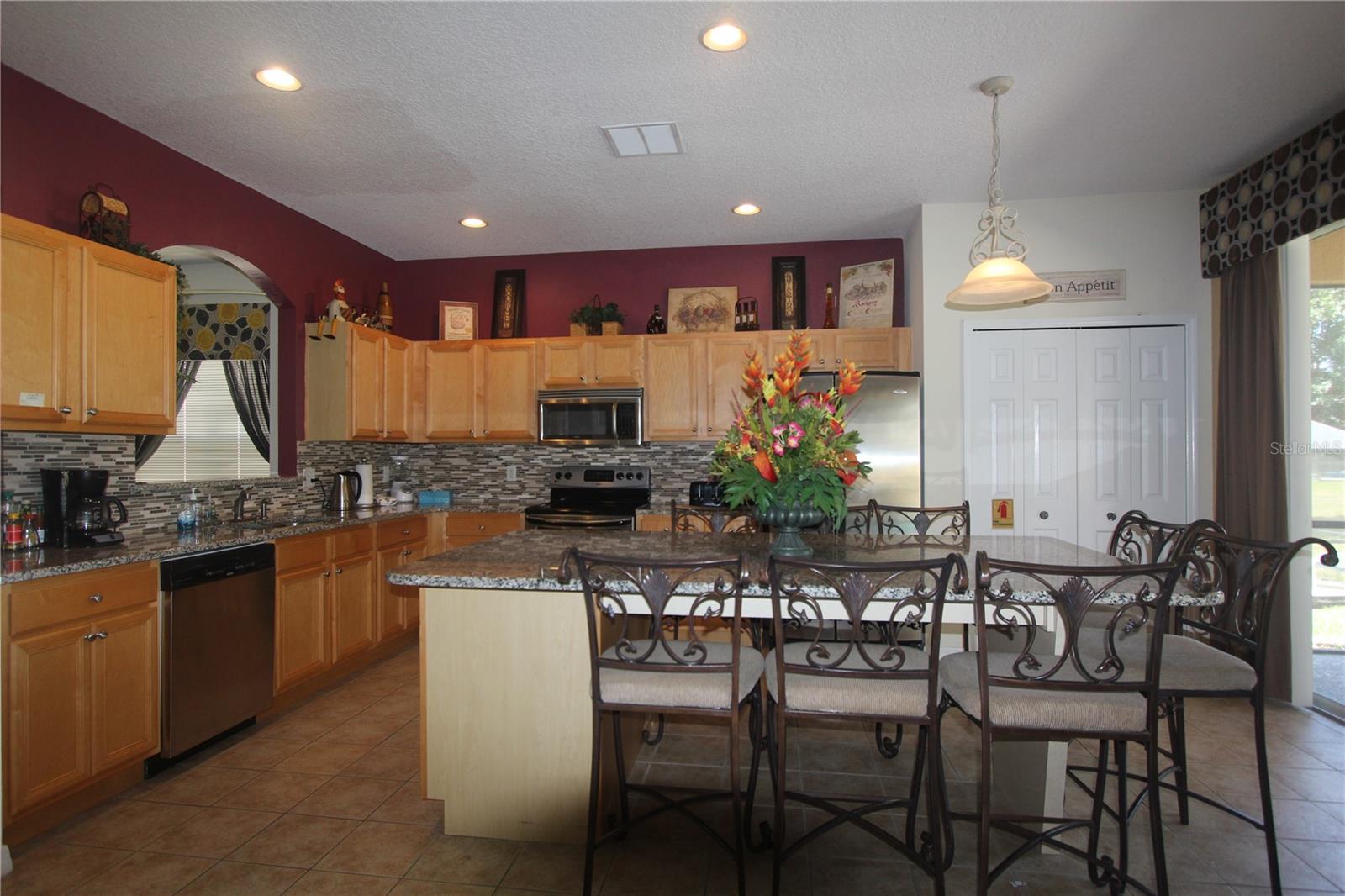 EMERALD ISLAND RESORT PH 1 - Residential