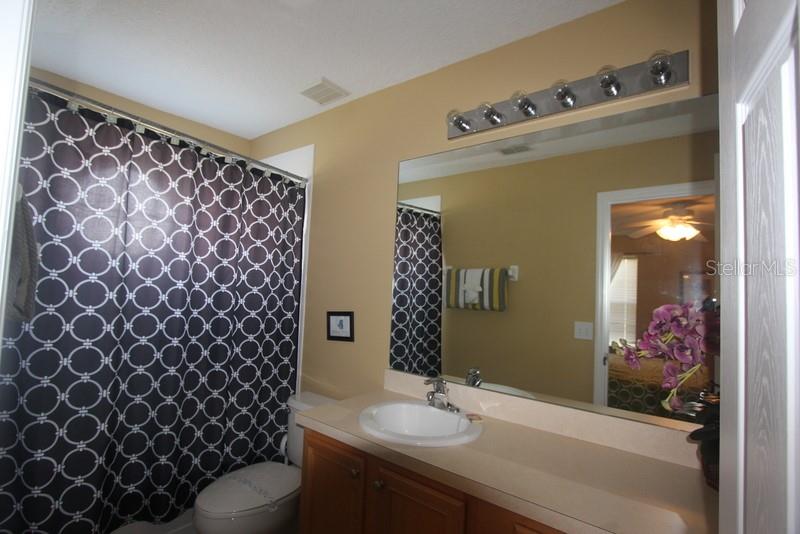 EMERALD ISLAND RESORT PH 1 - Residential