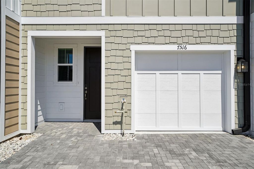 Photo of 7516 Deer Valley Cir, Tampa, FL 33635 (MLS # TB8510160)