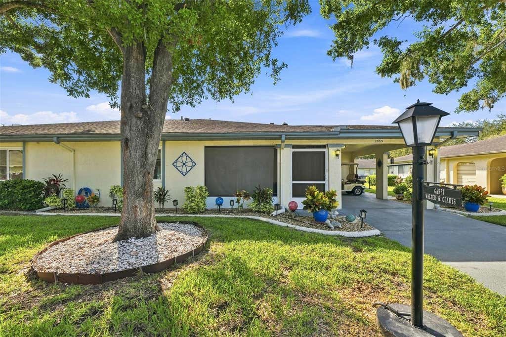 Photo of 2005 Heathfield Circle #241, Sun City Center, FL 33573 (MLS # TB8534376)