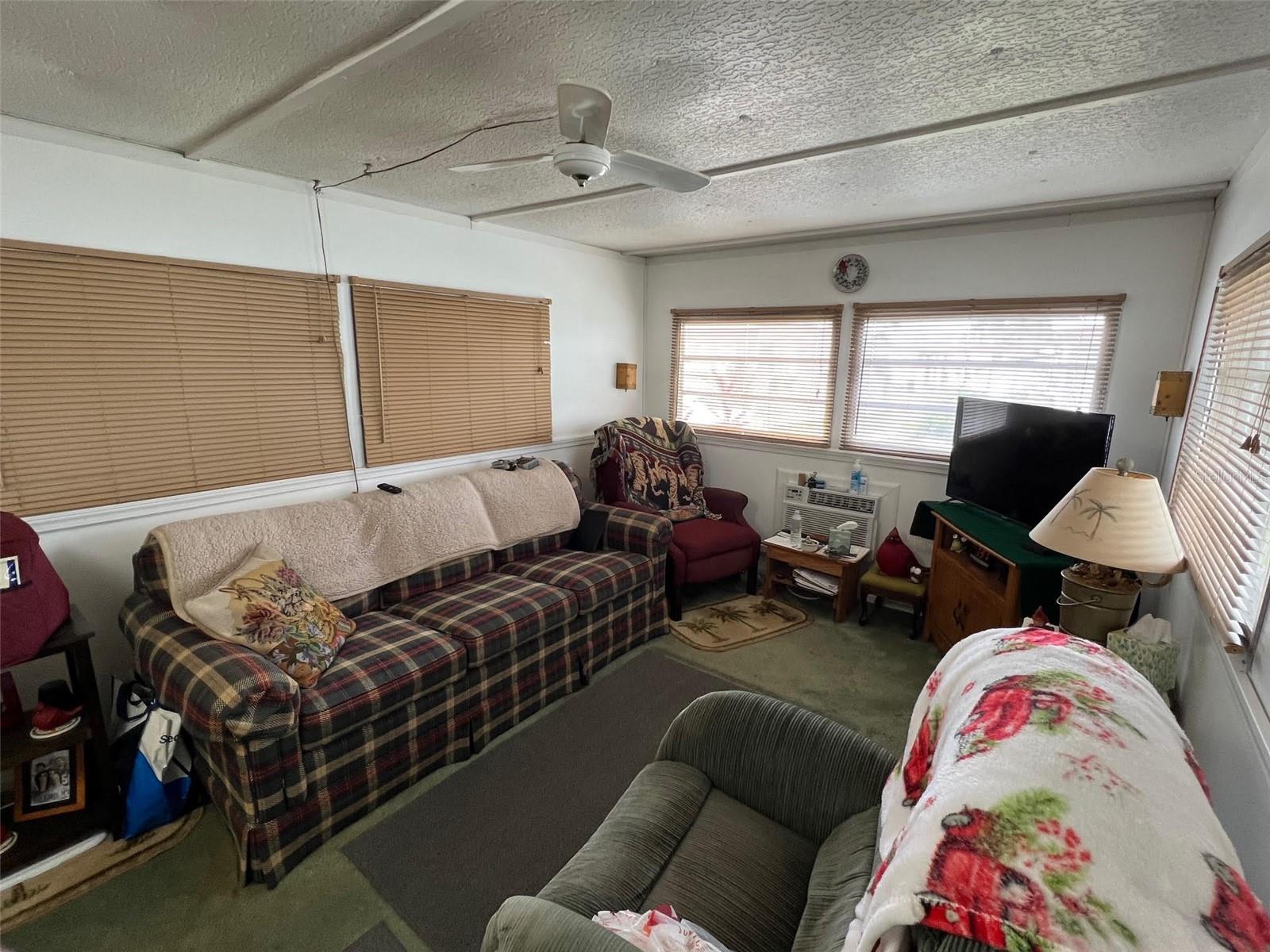 MIDWAY TRAILER COURT UNREC - Residential