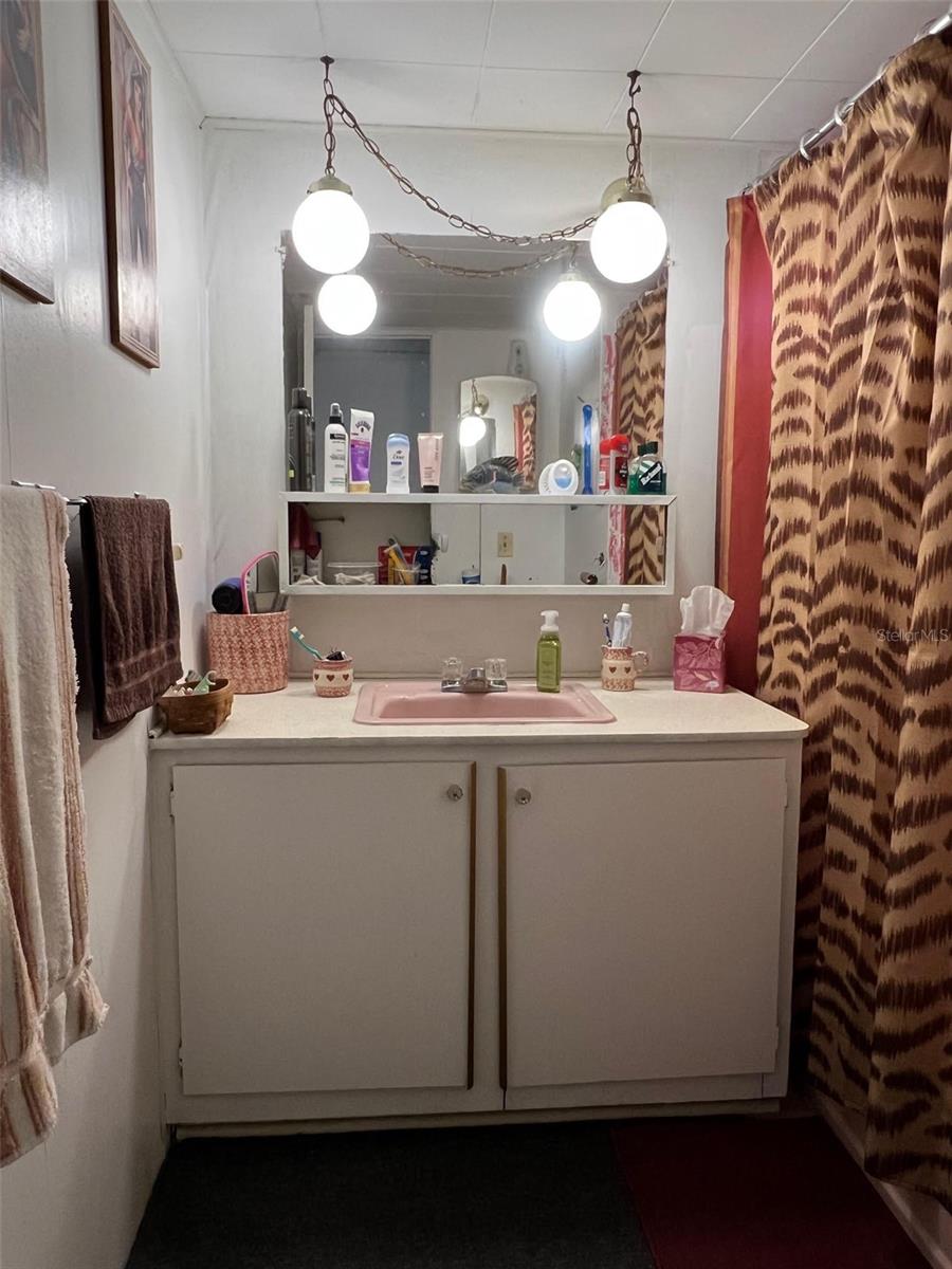 MIDWAY TRAILER COURT UNREC - Residential