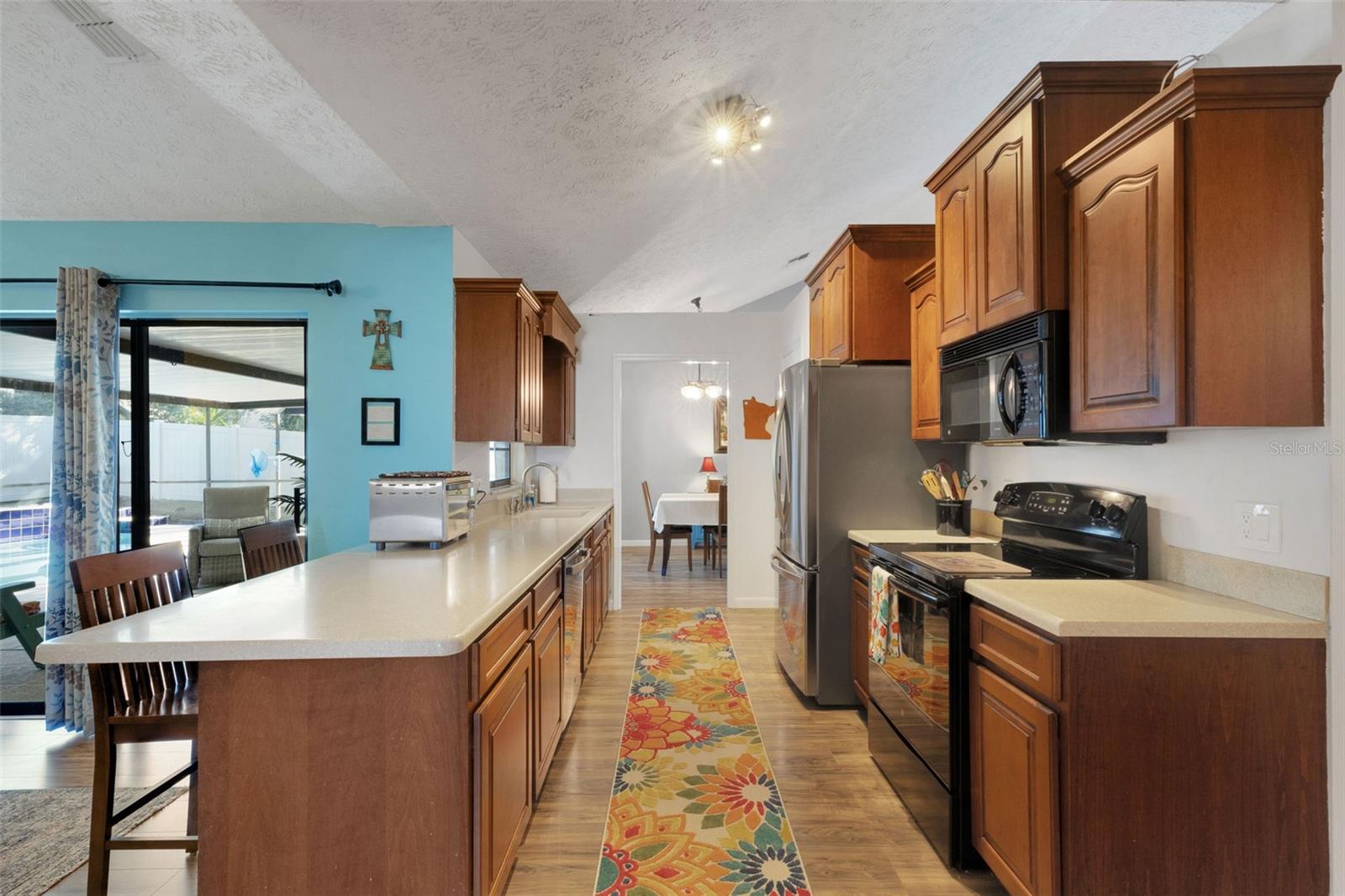 BLOOMINGDALE SEC W - Residential