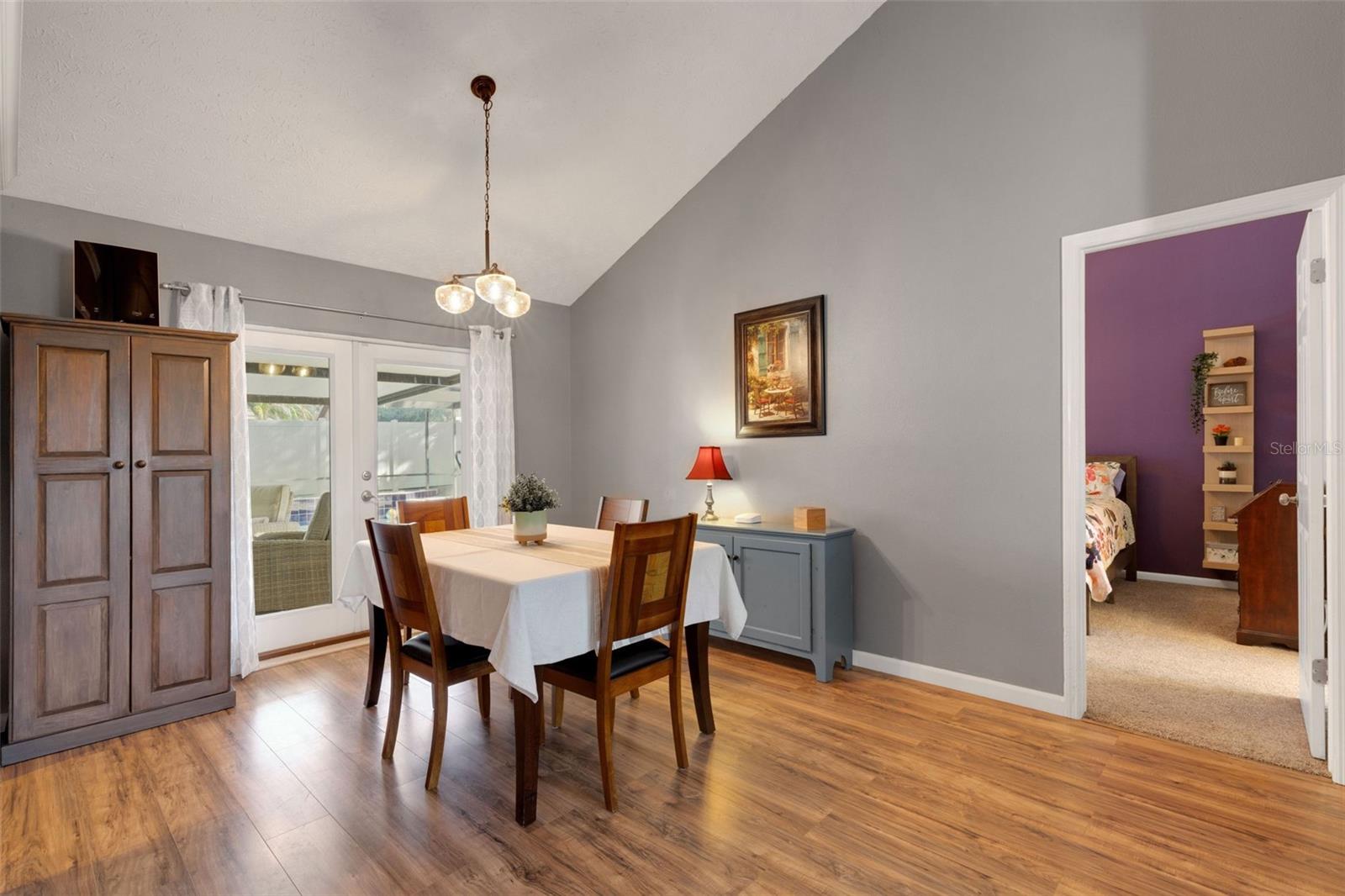 BLOOMINGDALE SEC W - Residential