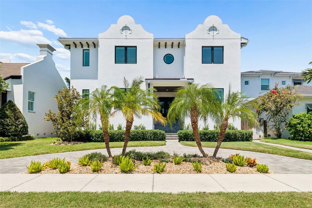 Photo of 2911 W Alline Avenue, Tampa, FL 33611 (MLS # TB8538234)