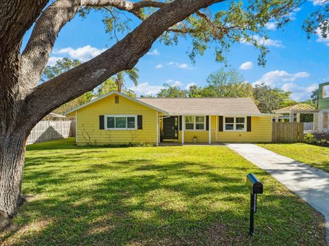 A home in SARASOTA