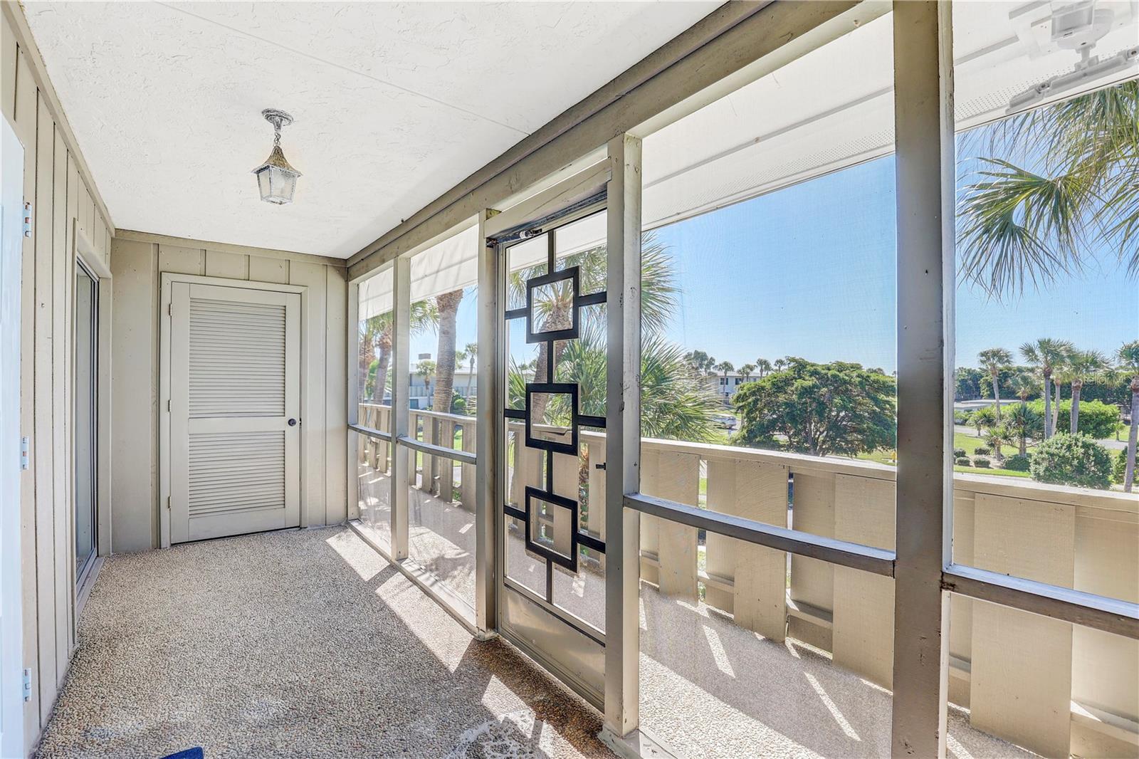 WESTBAY POINT & MOORINGS - Residential