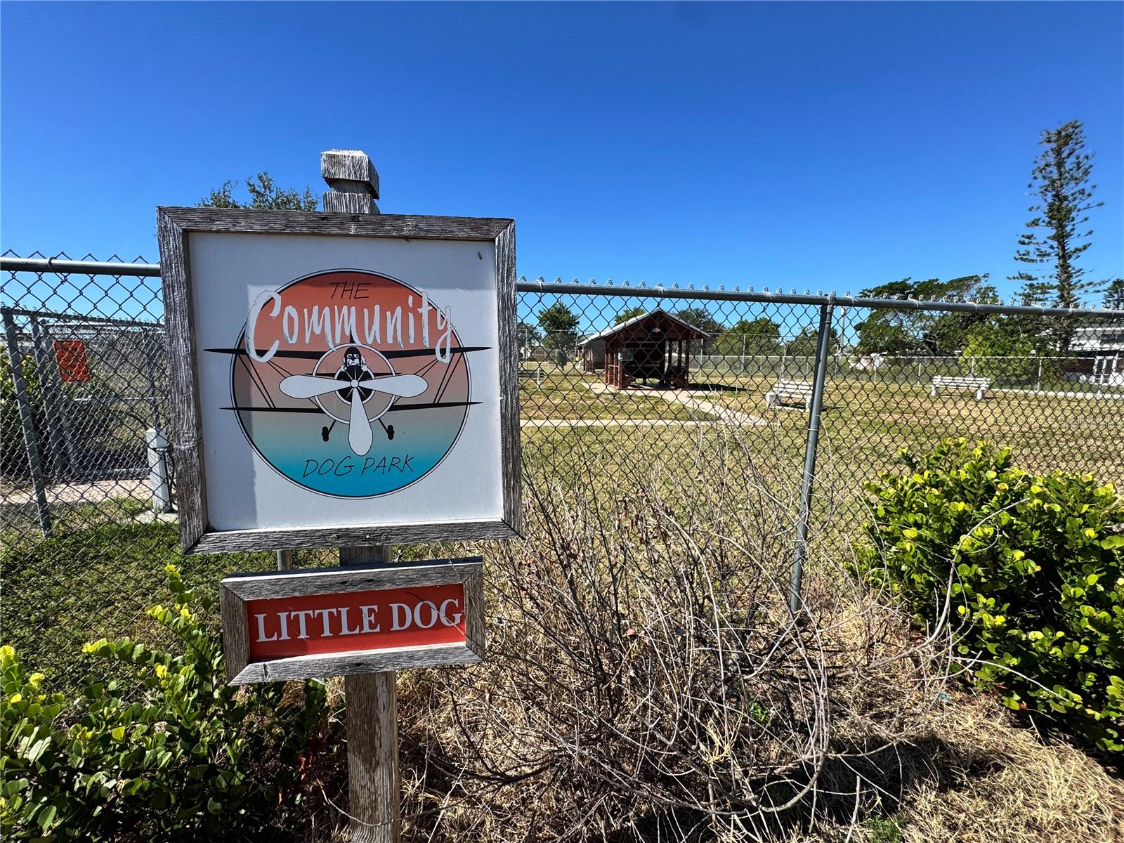 WESTBAY POINT & MOORINGS - Residential