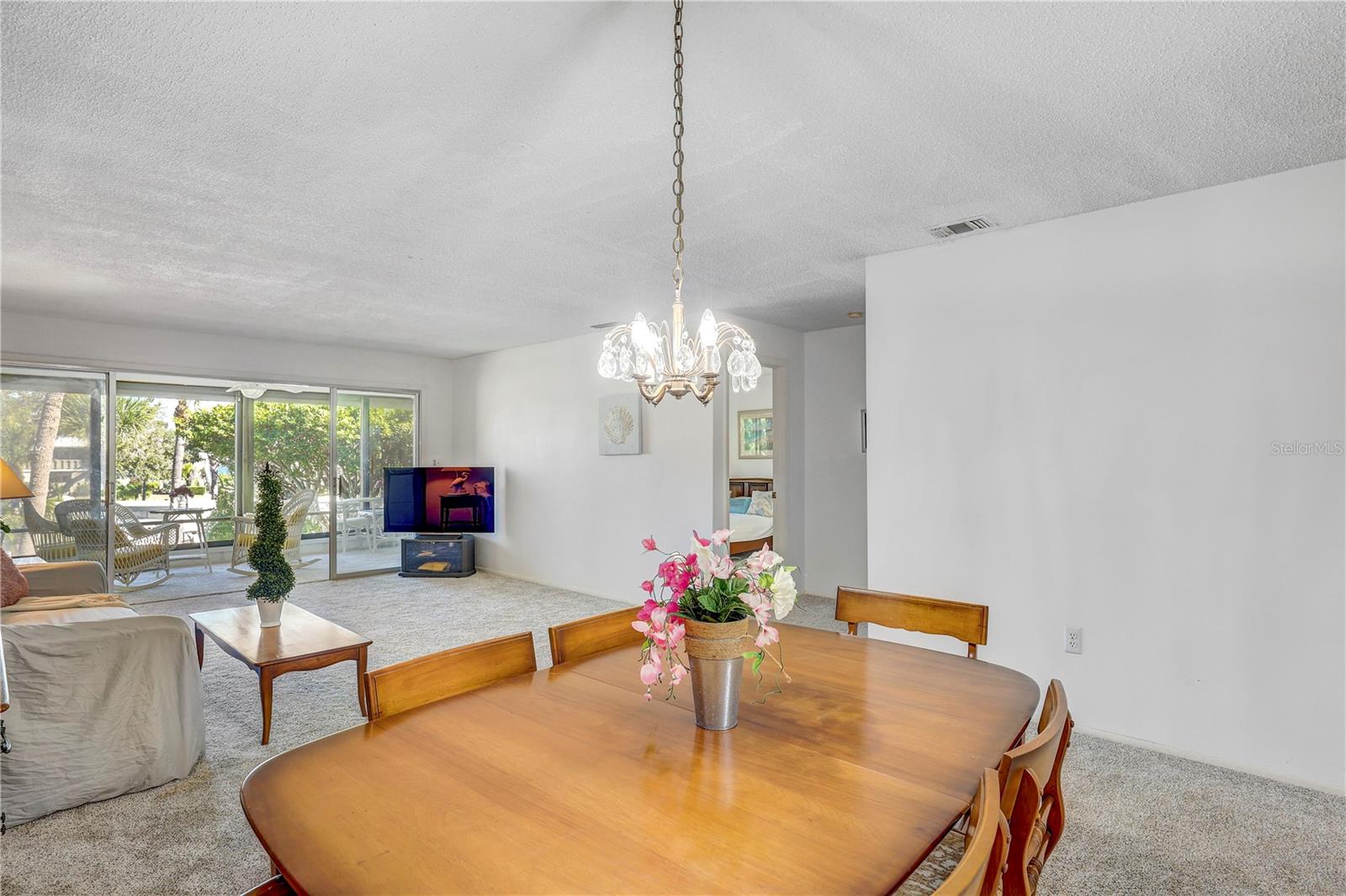 WESTBAY POINT & MOORINGS - Residential