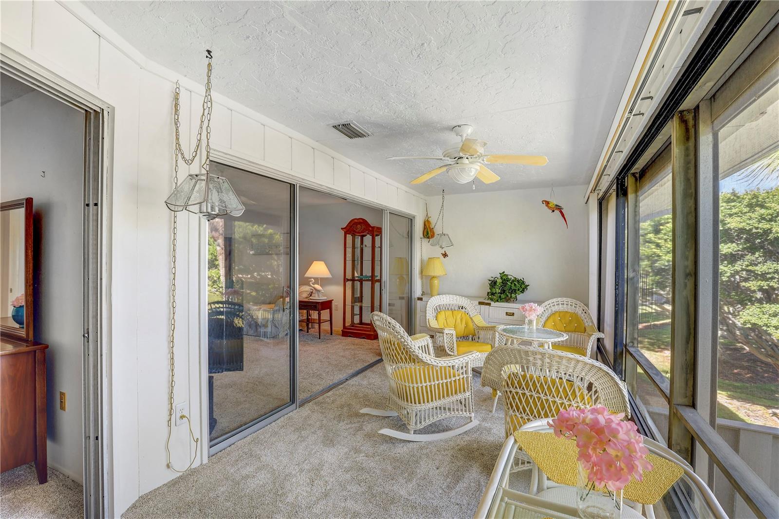 WESTBAY POINT & MOORINGS - Residential