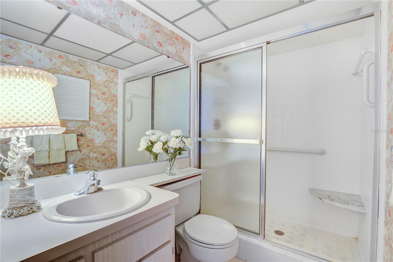 WESTBAY POINT & MOORINGS - Residential