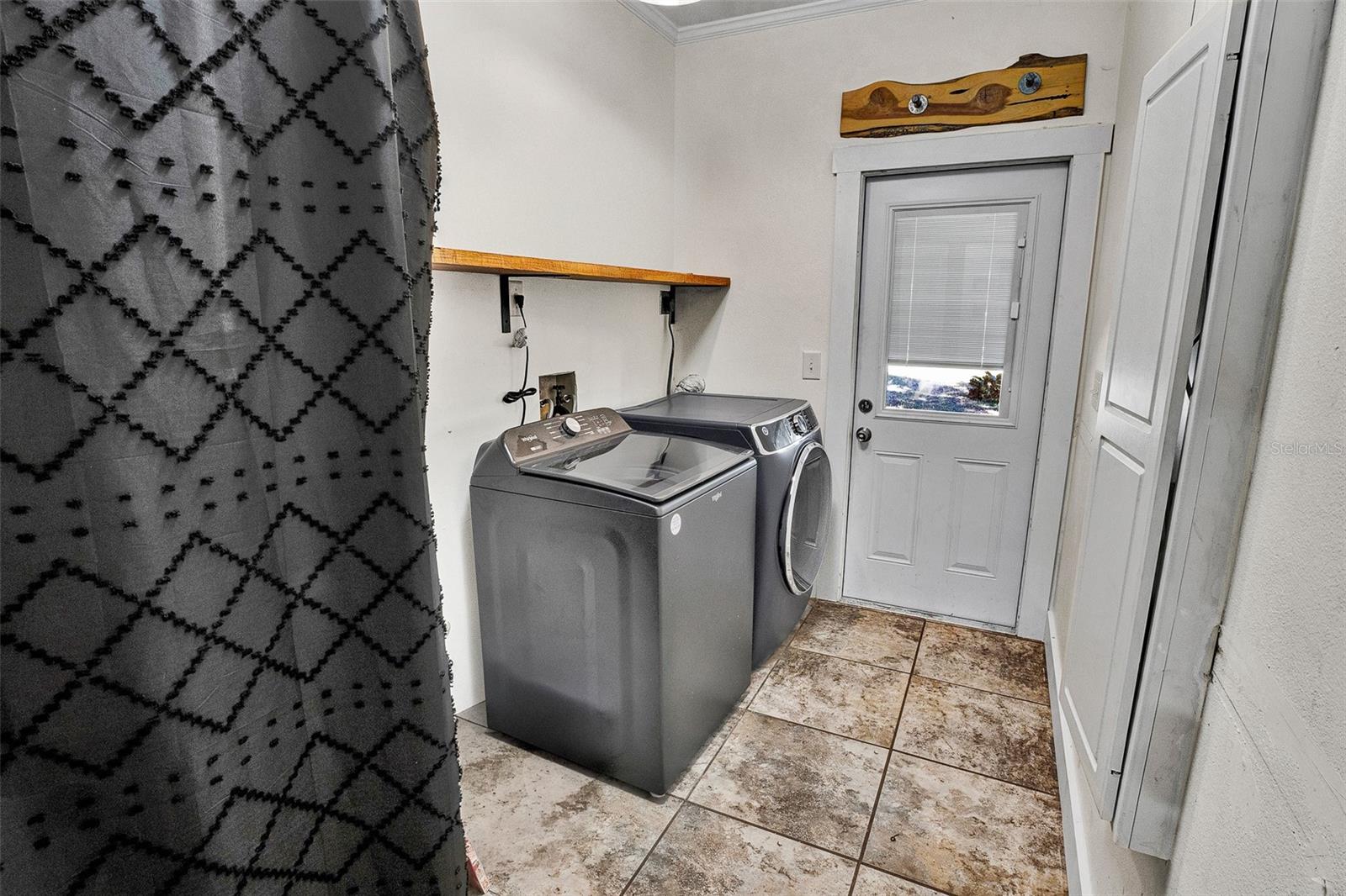 RAINBOW RANCH ACRES - Residential