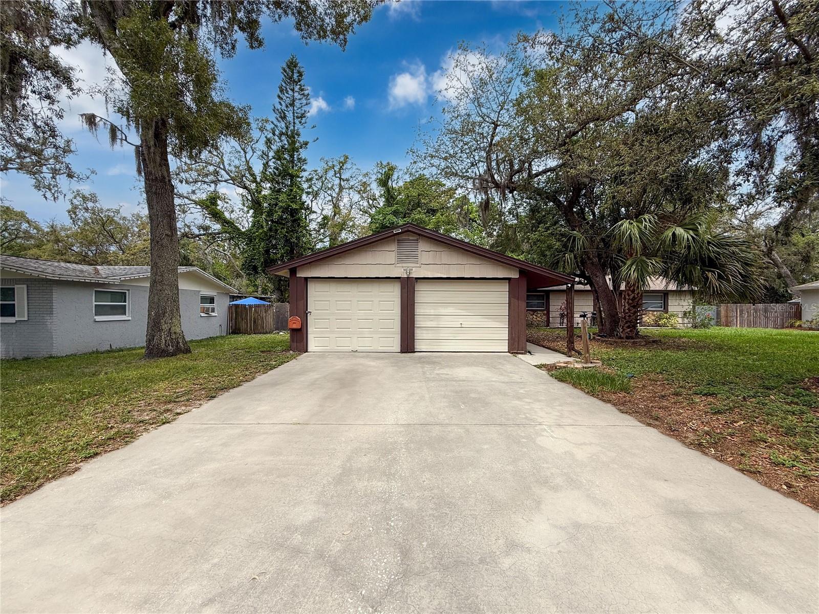 7119 LENAPE CIRCLE