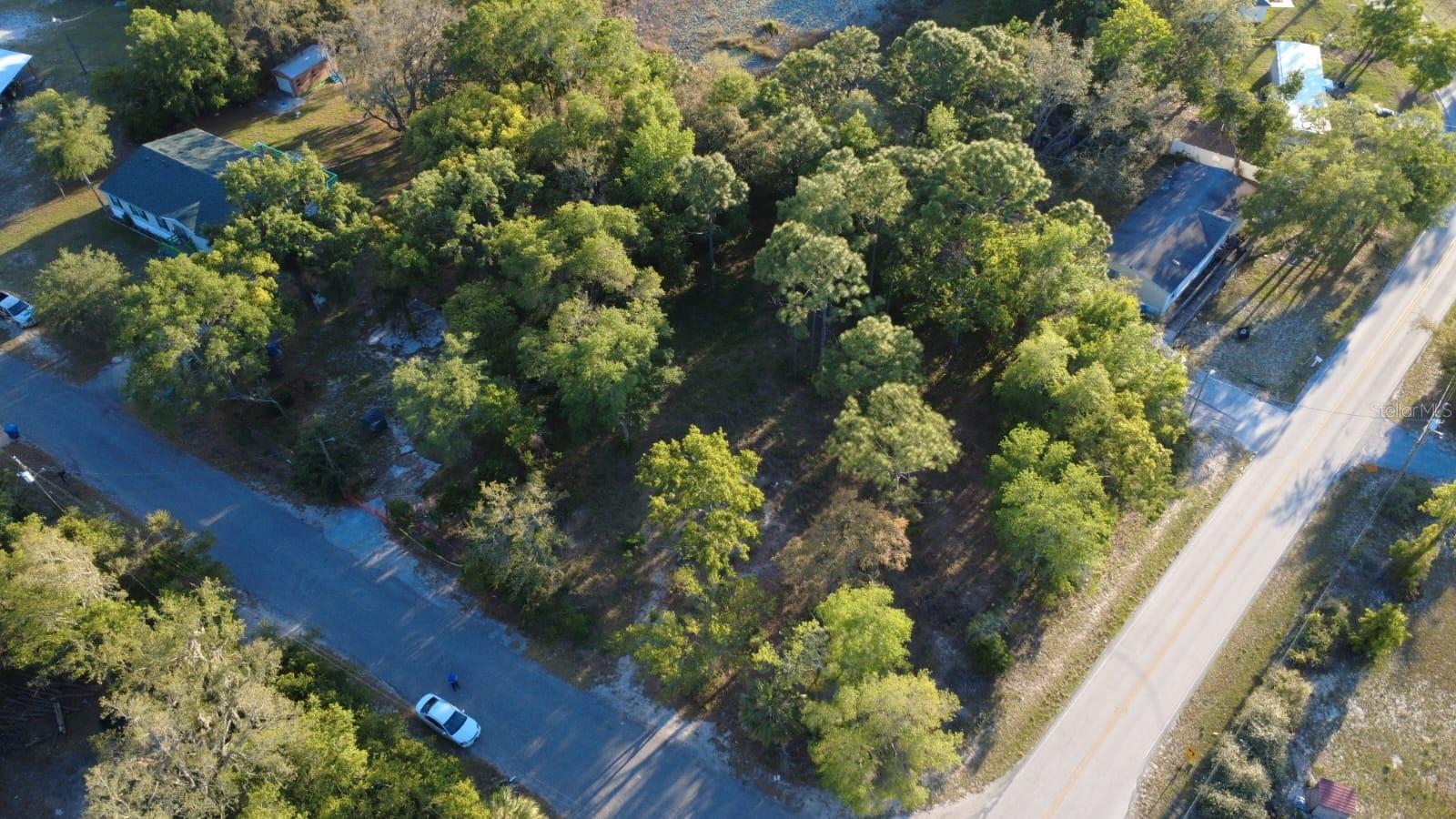 HIGHLAND LAKES - Land