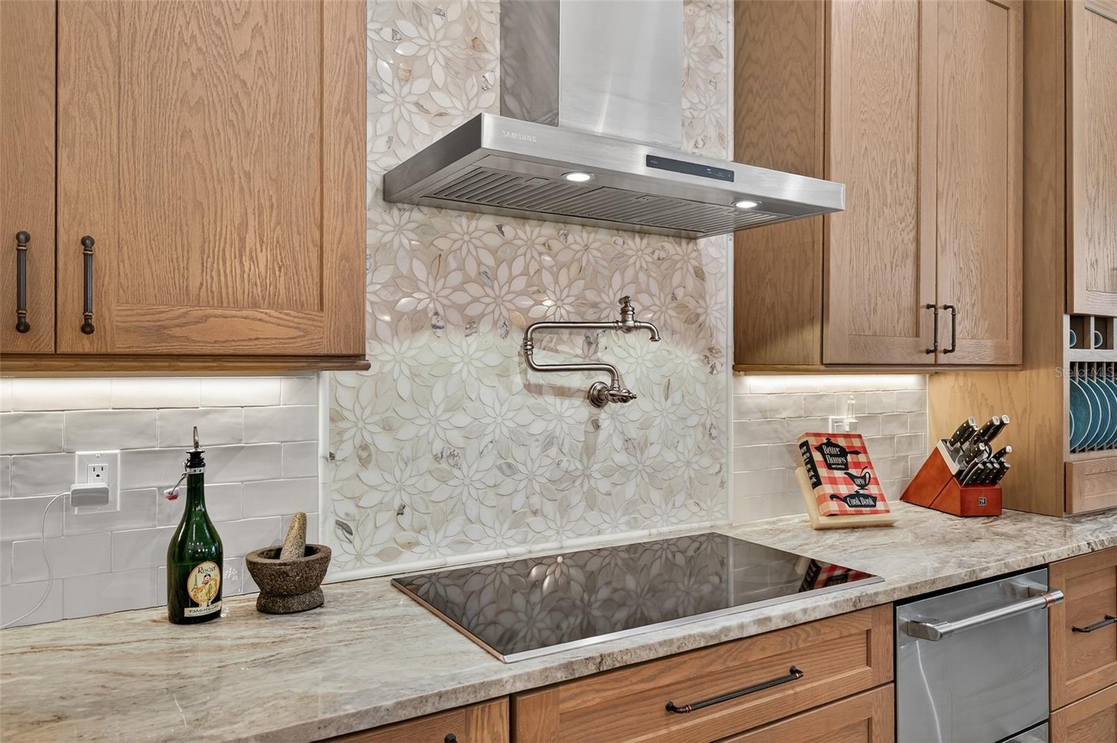 HAMMOCK DUNES - Residential