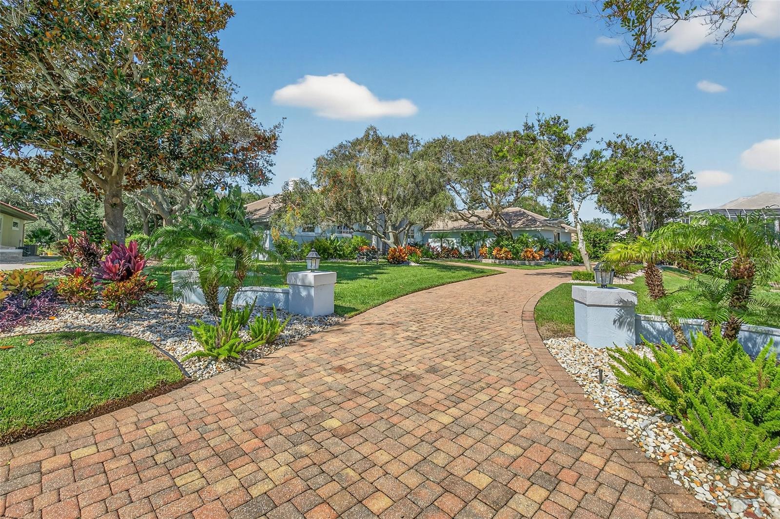 HAMMOCK DUNES - Residential