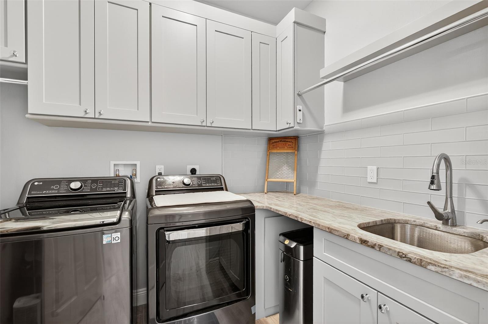 HAMMOCK DUNES - Residential