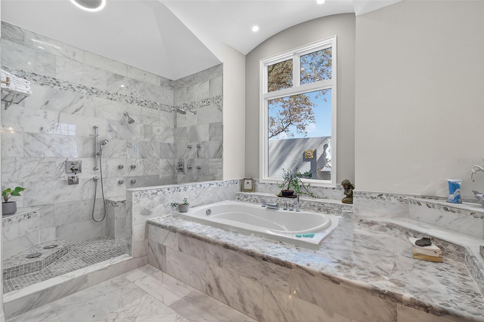 HAMMOCK DUNES - Residential