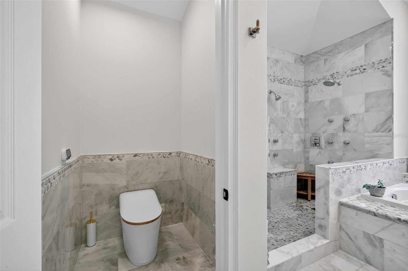 HAMMOCK DUNES - Residential