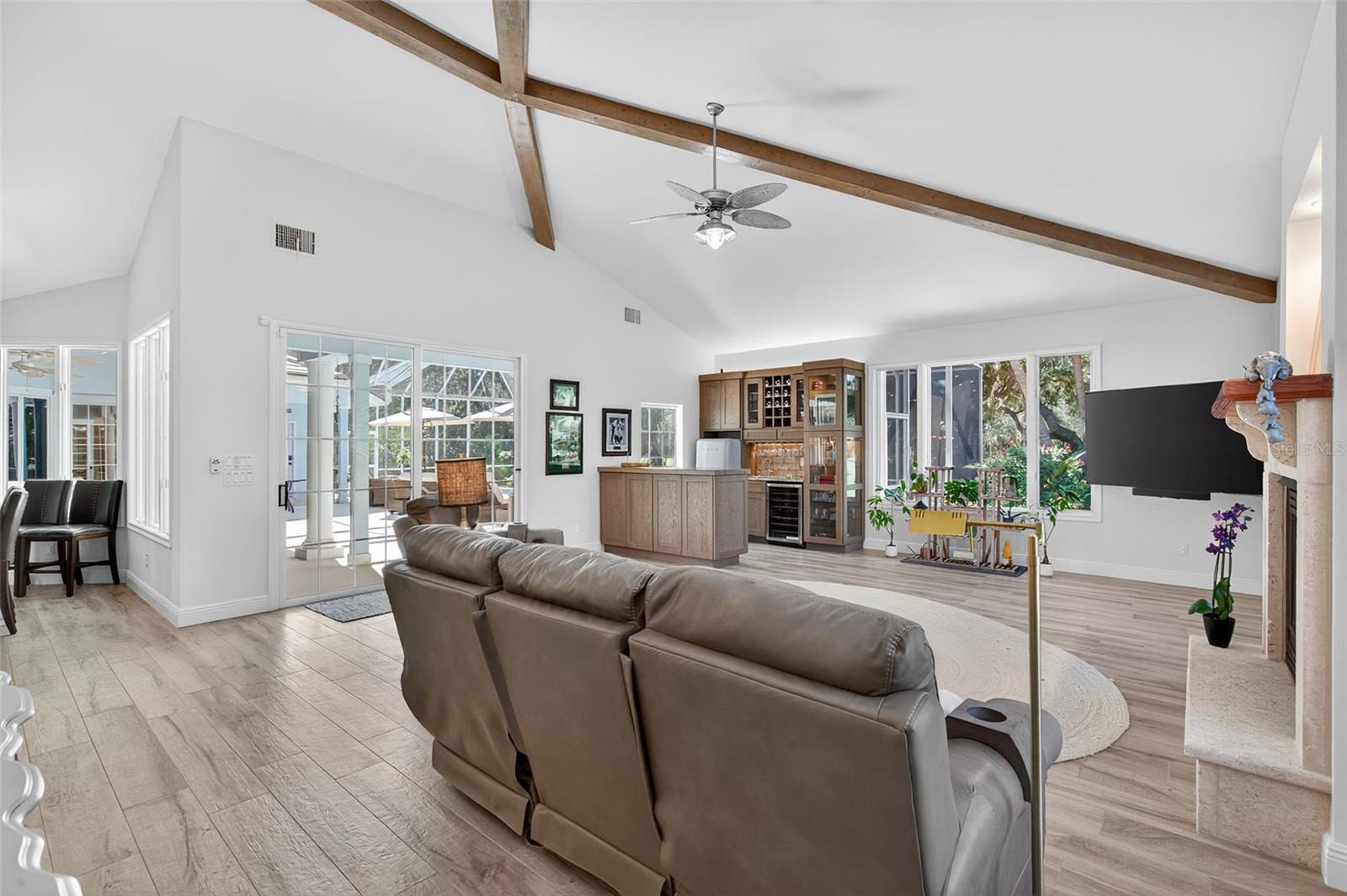 HAMMOCK DUNES - Residential