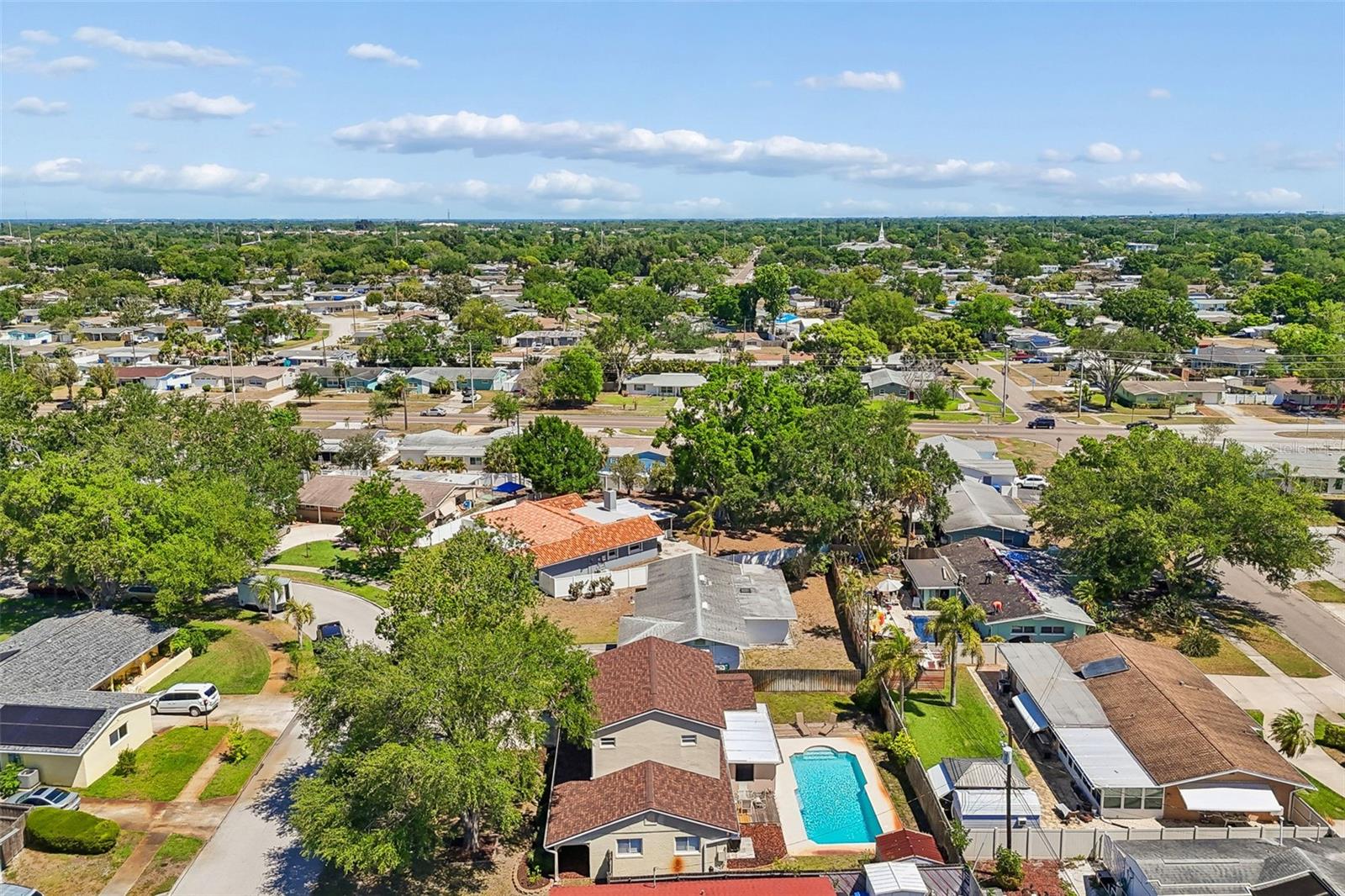 SHERYL MANOR - Residential