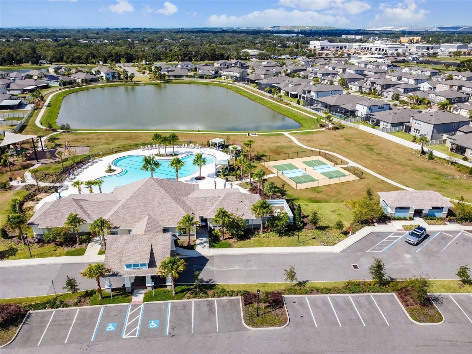 VENTANA GRVS PH 3 & CONE GROVE R - Residential