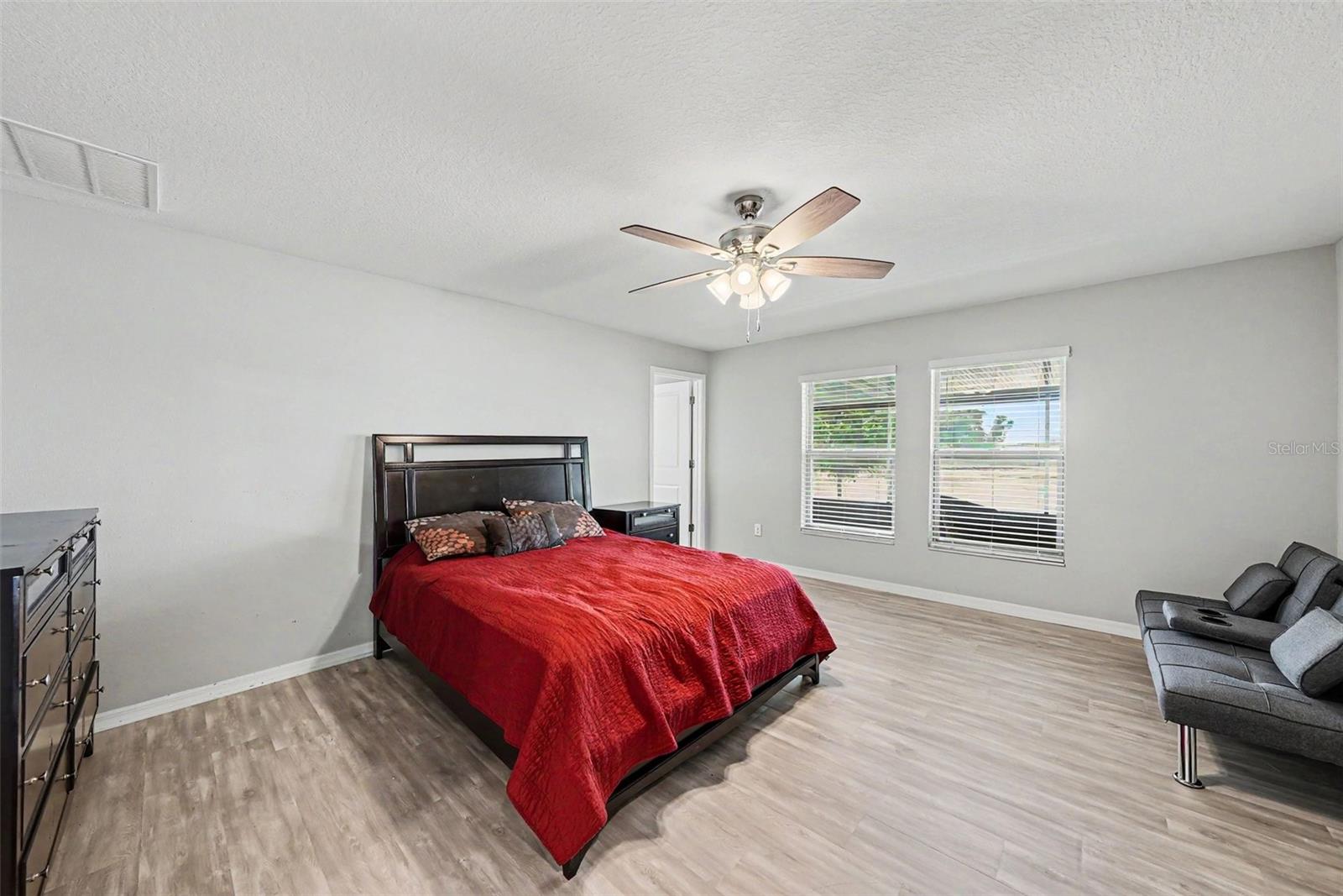VENTANA GRVS PH 3 & CONE GROVE R - Residential