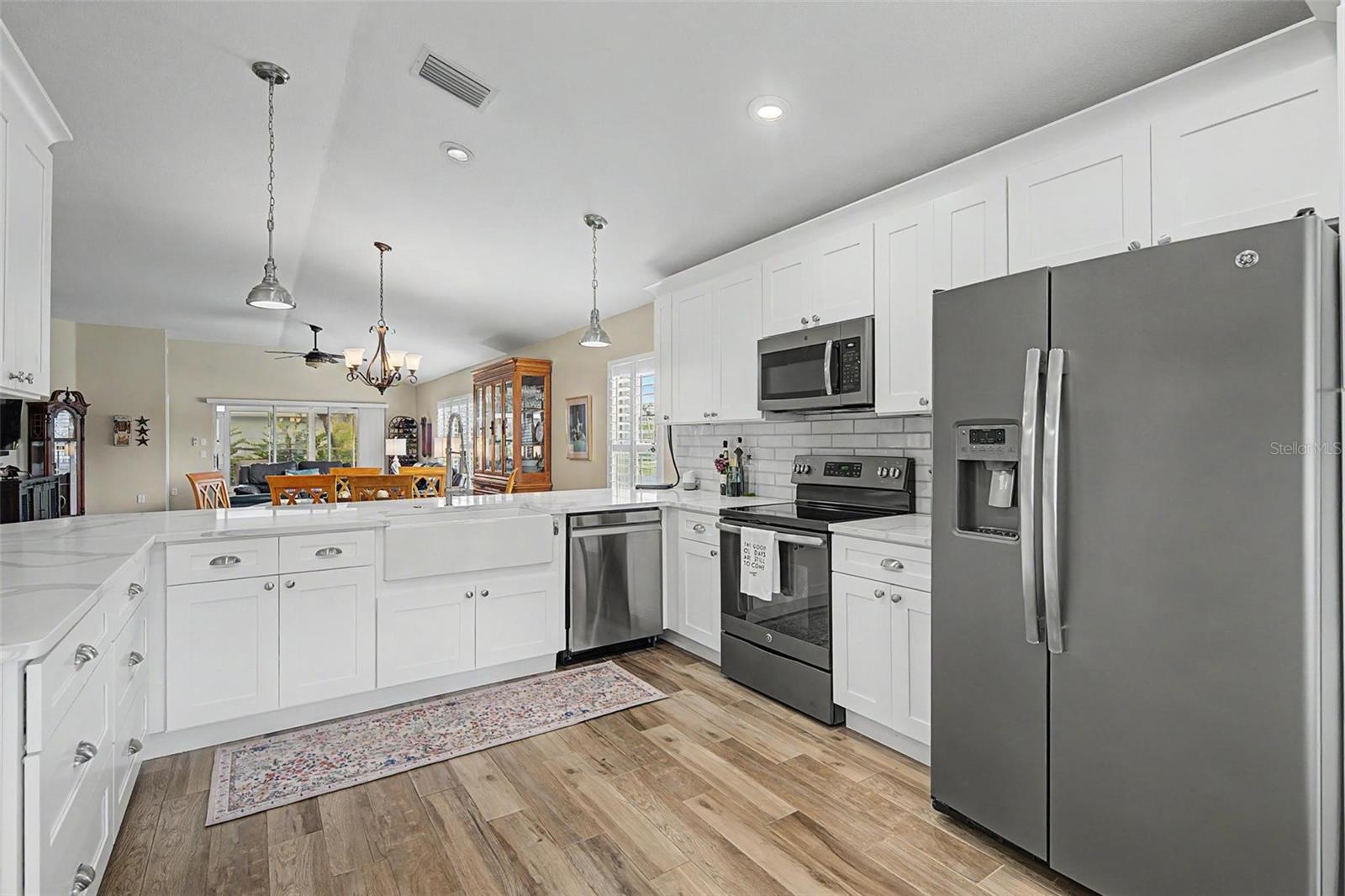 1004 SWEET JASMINE DRIVE