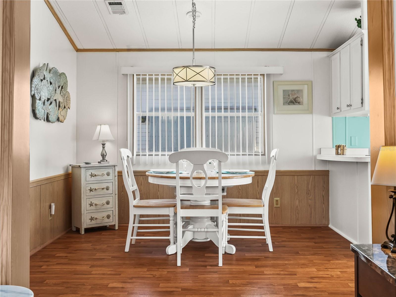 SADDLEBAG LAKE - Residential