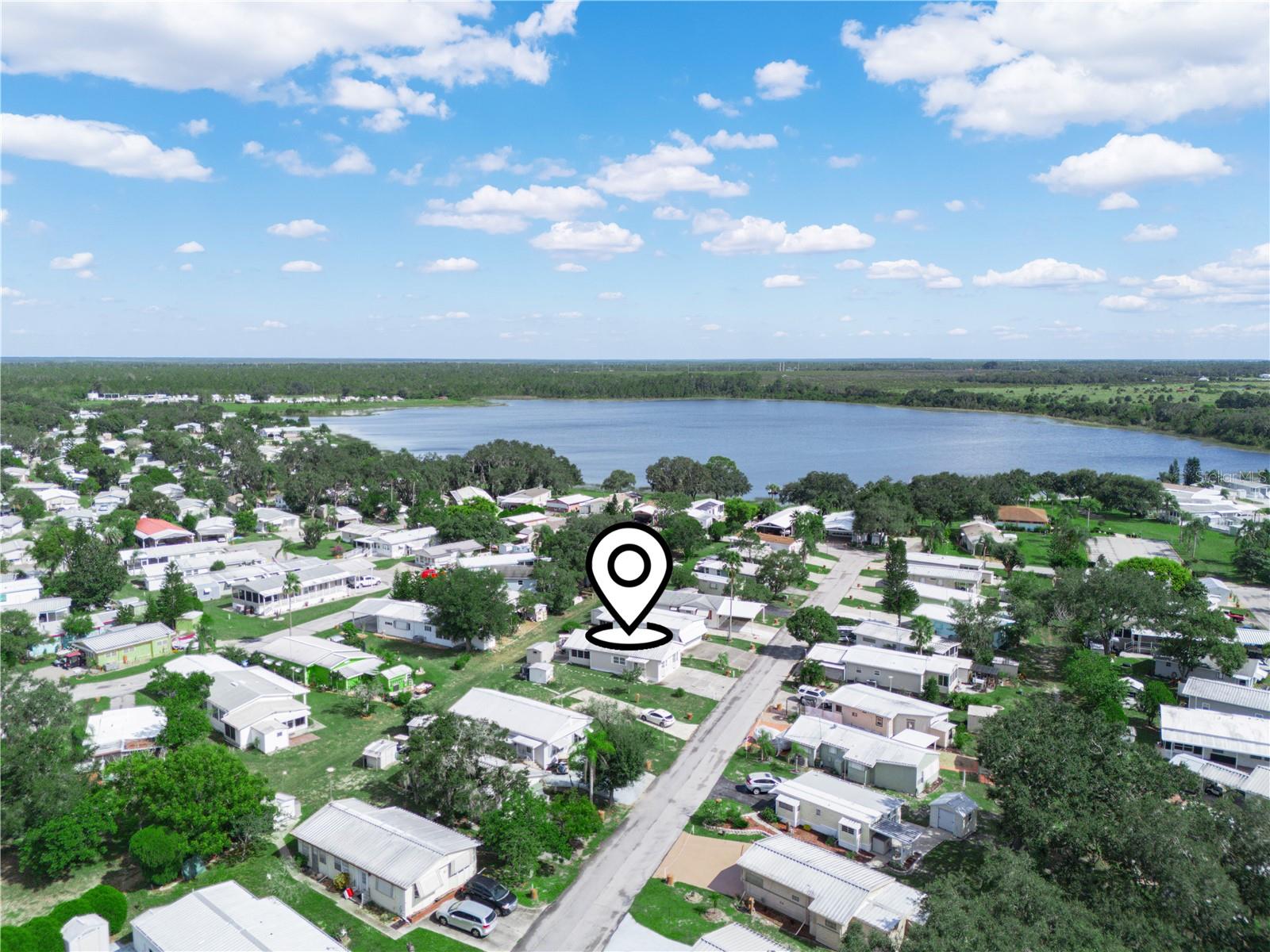 SADDLEBAG LAKE - Residential