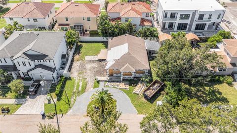 A home in TAMPA