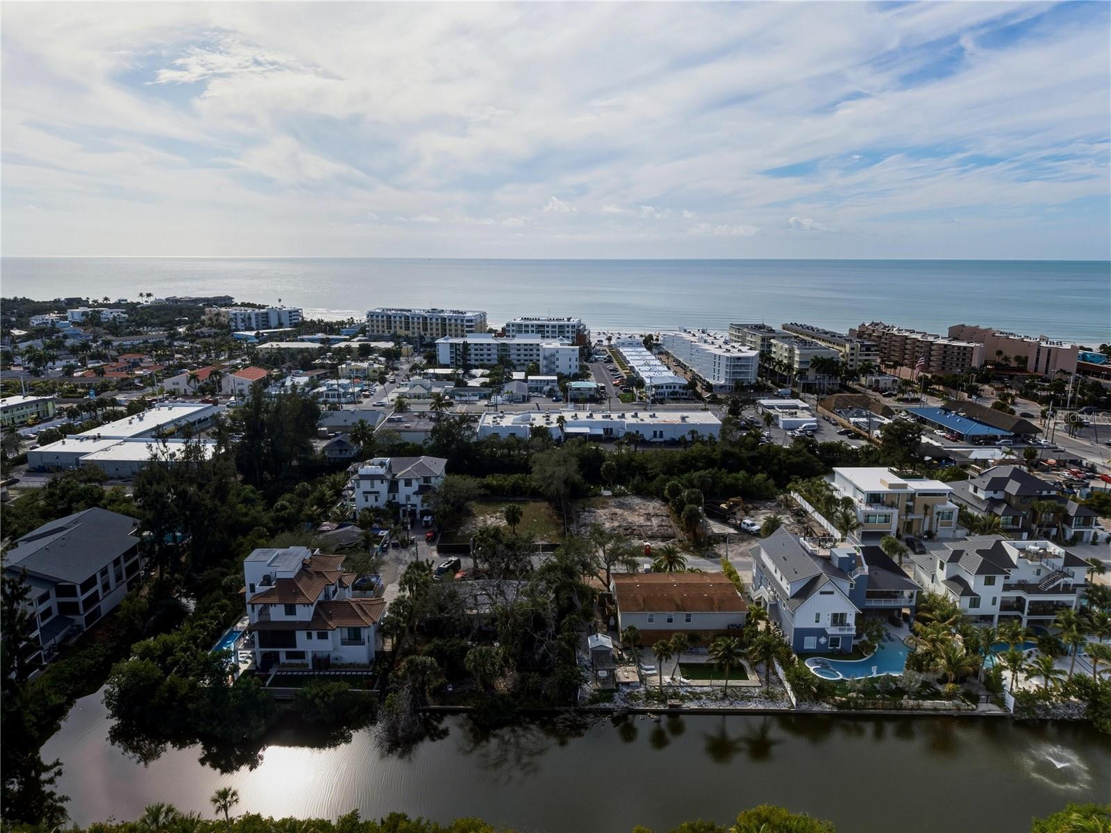 SABAL PALMS - Residential Income