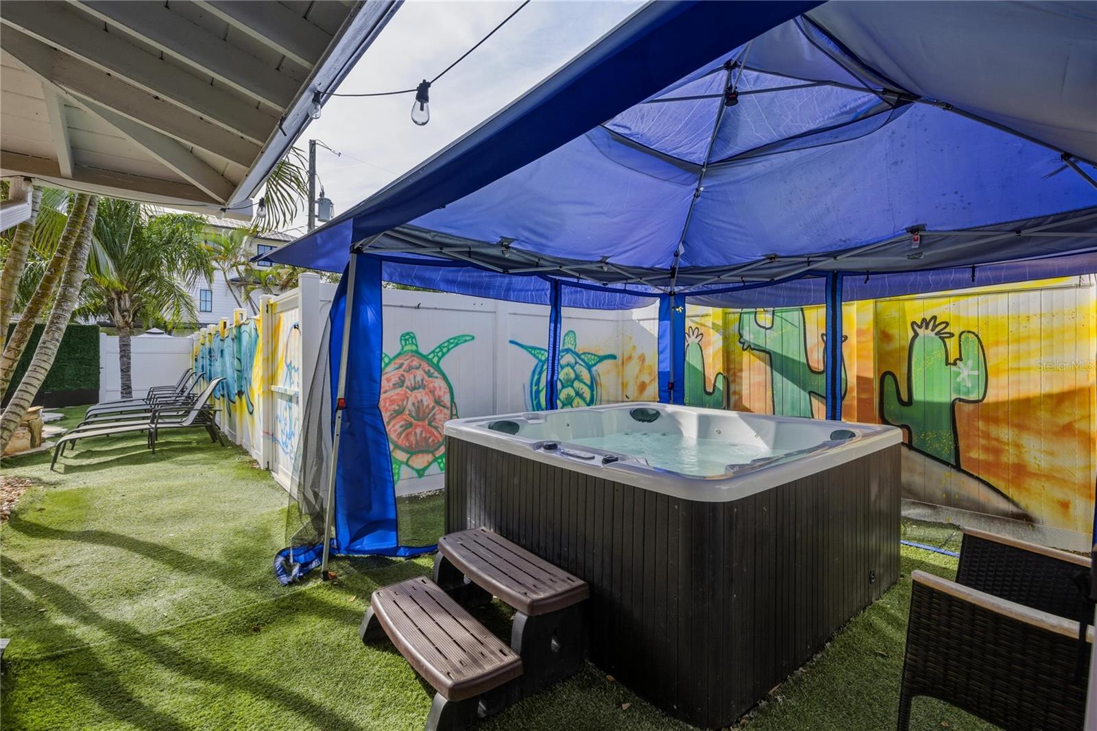 SABAL PALMS - Residential Income