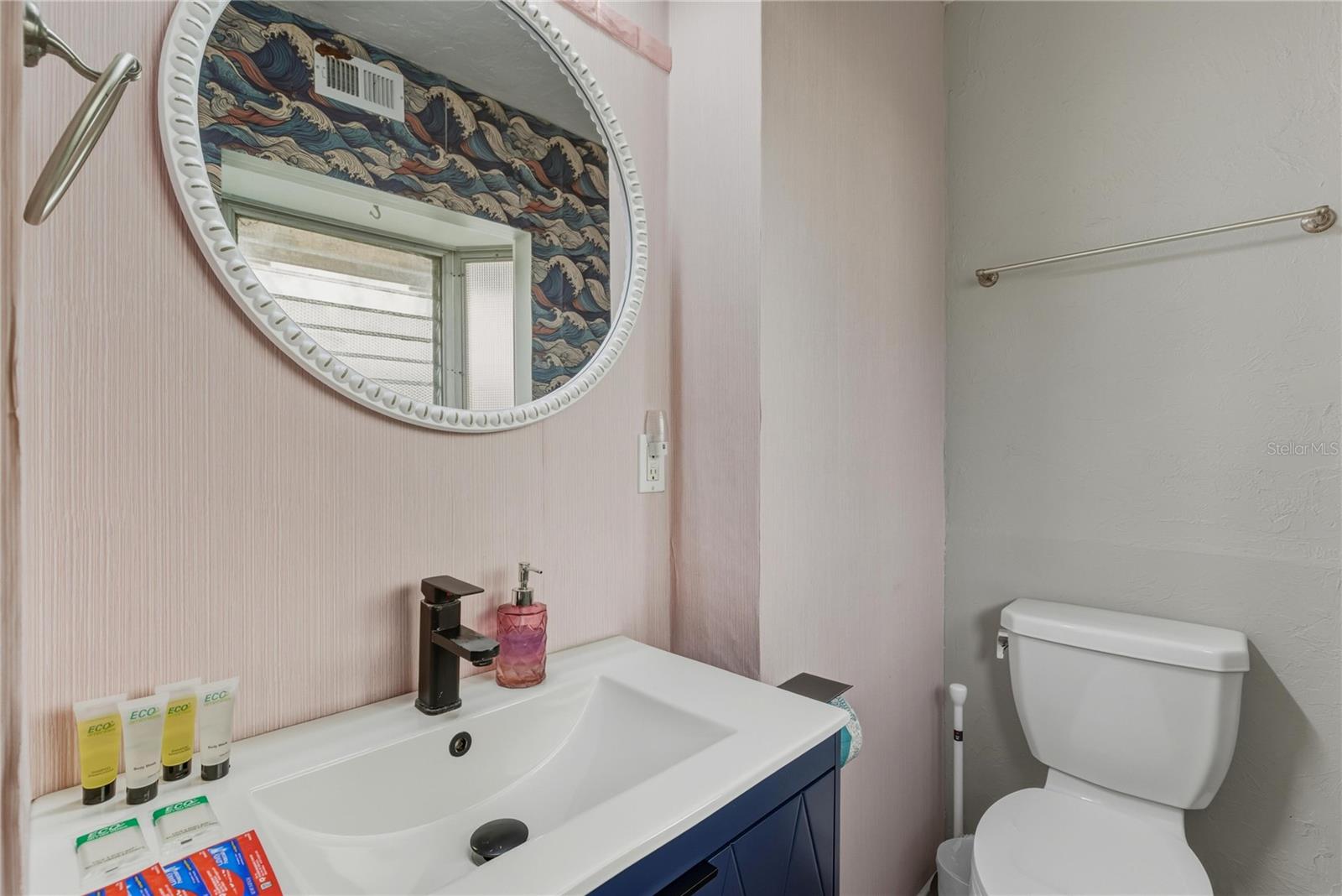 SABAL PALMS - Residential Income