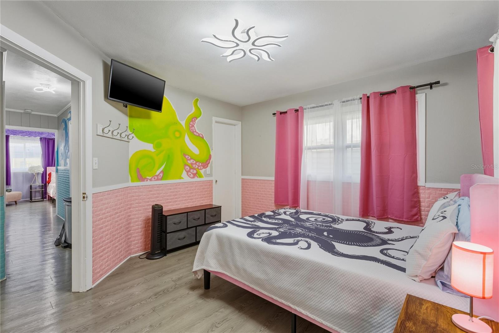 SABAL PALMS - Residential Income