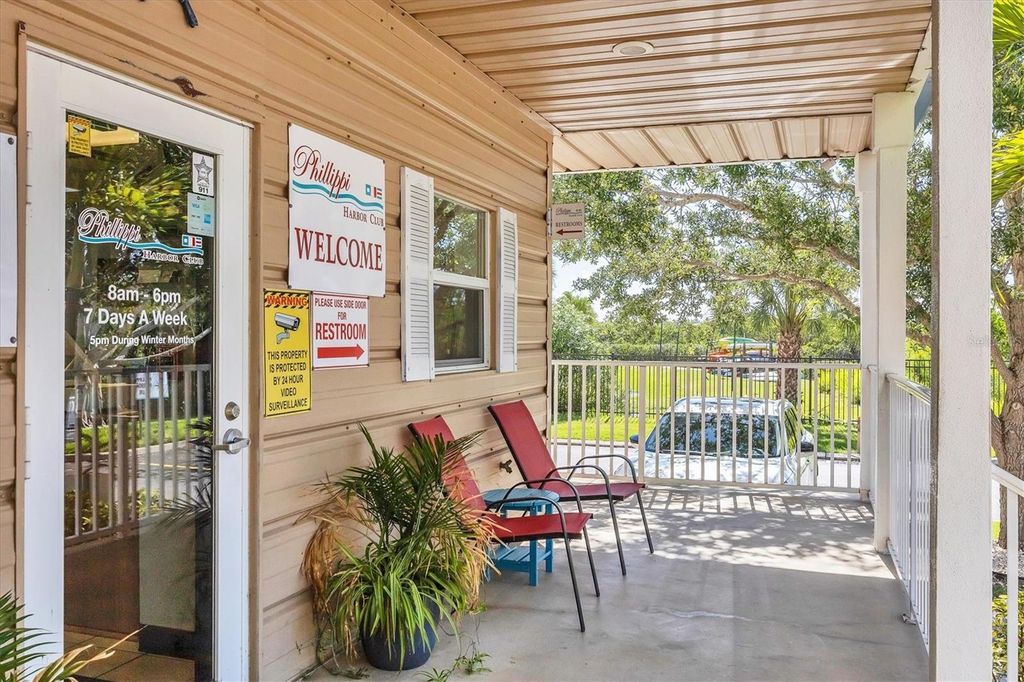 Photo of 1780 Phillippi Shores Drive #E1-46, Sarasota, FL 34231 (MLS # A4656391)