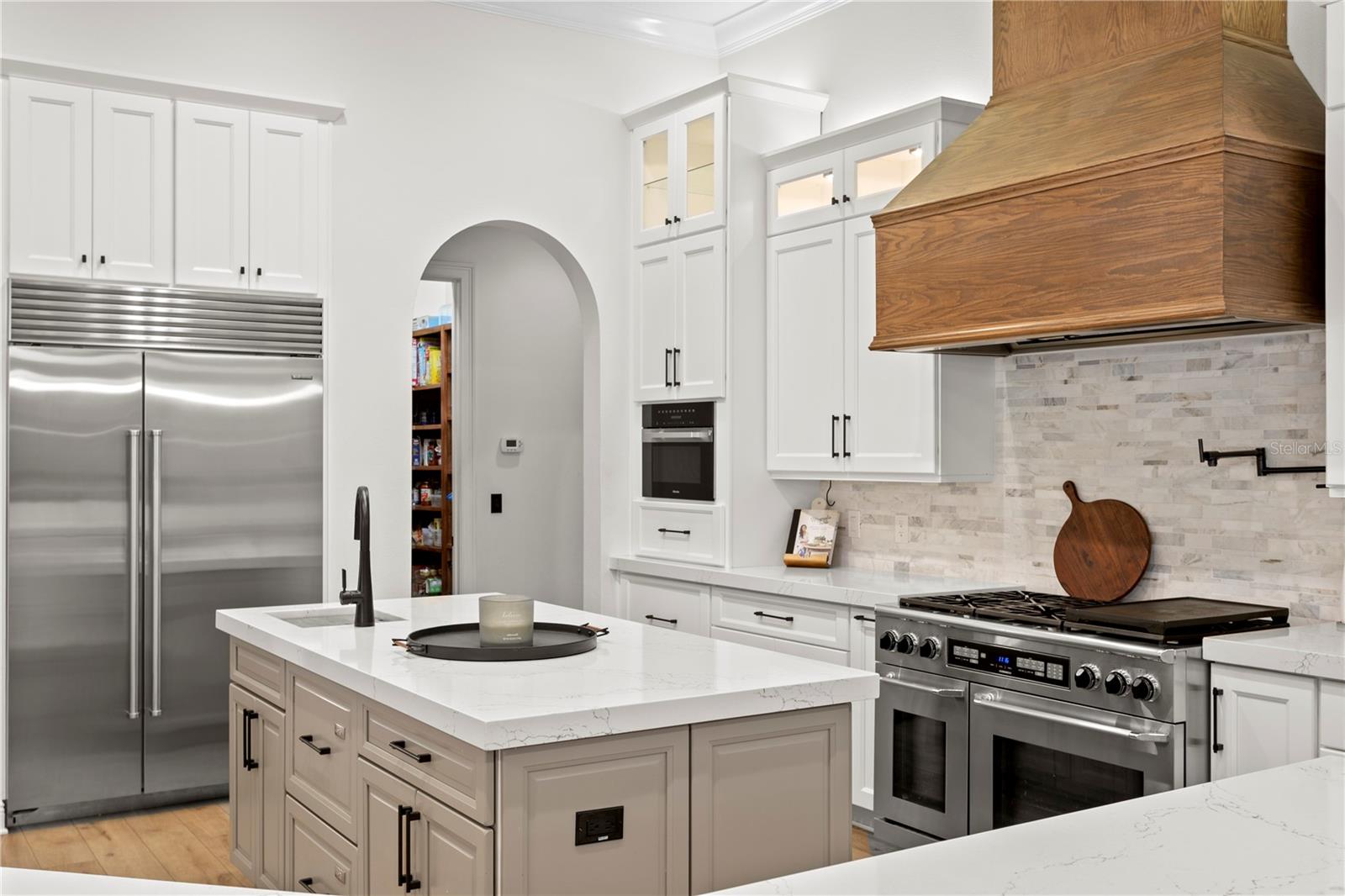 FISHHAWK RANCH - Residential