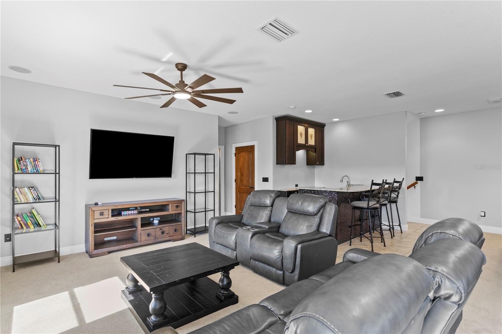 FISHHAWK RANCH - Residential