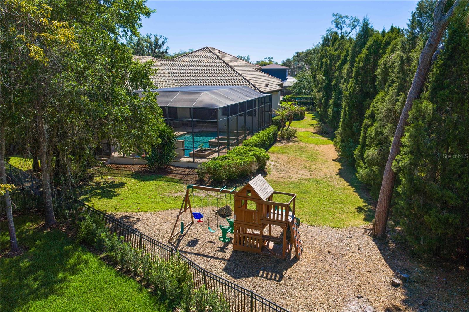 FISHHAWK RANCH - Residential