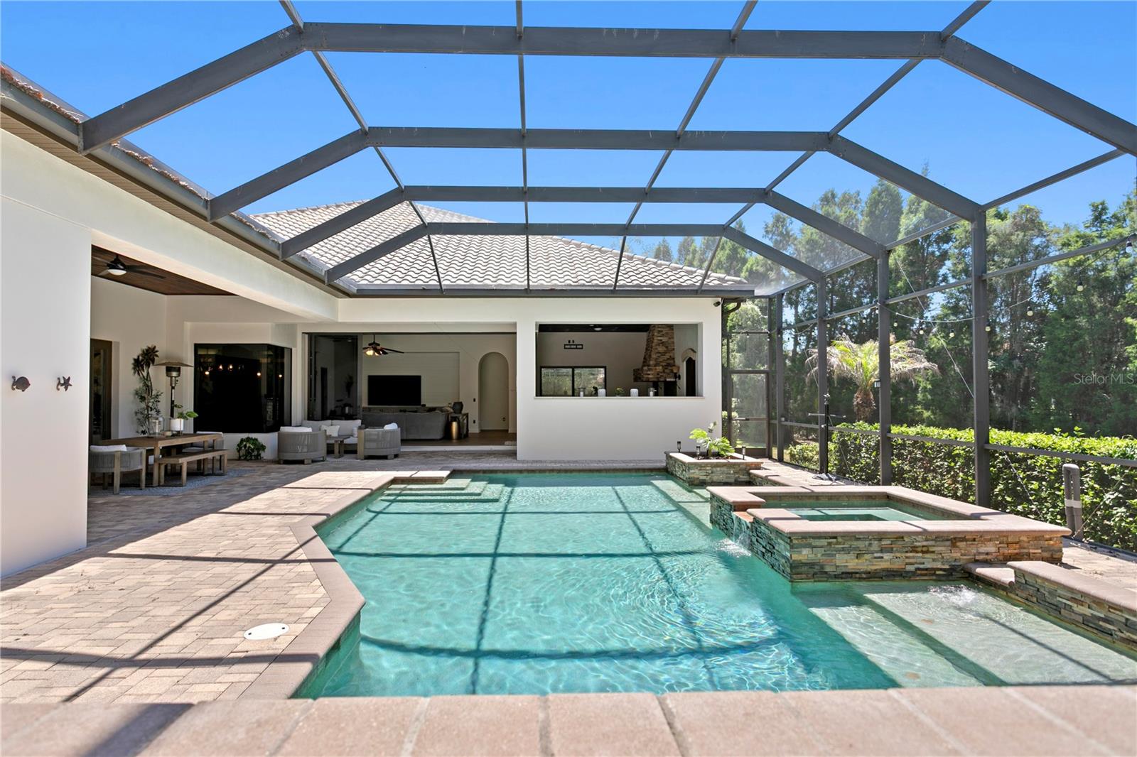 FISHHAWK RANCH - Residential