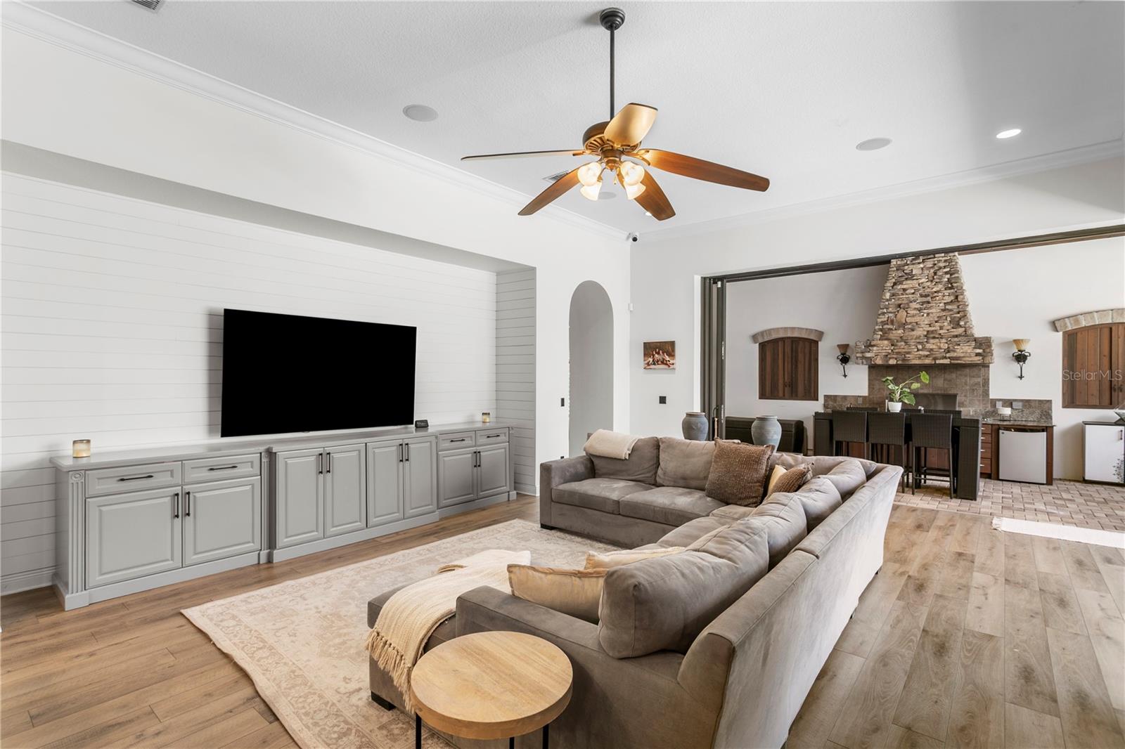 FISHHAWK RANCH - Residential