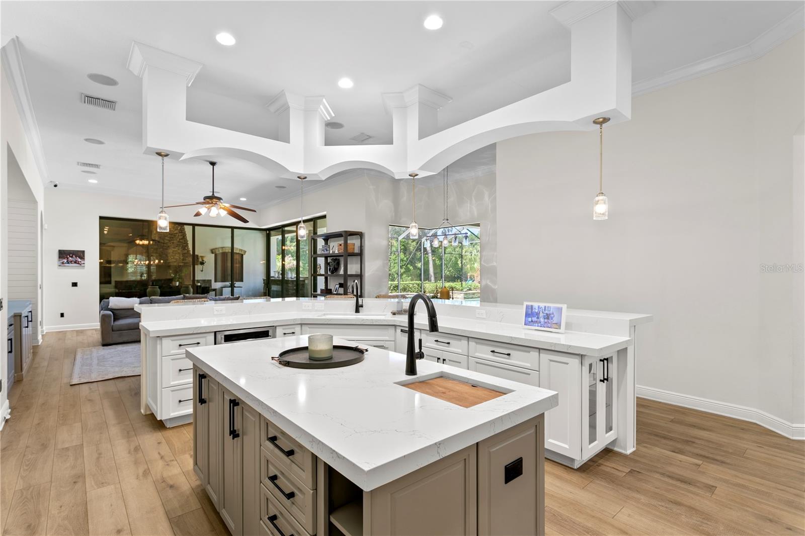 FISHHAWK RANCH - Residential