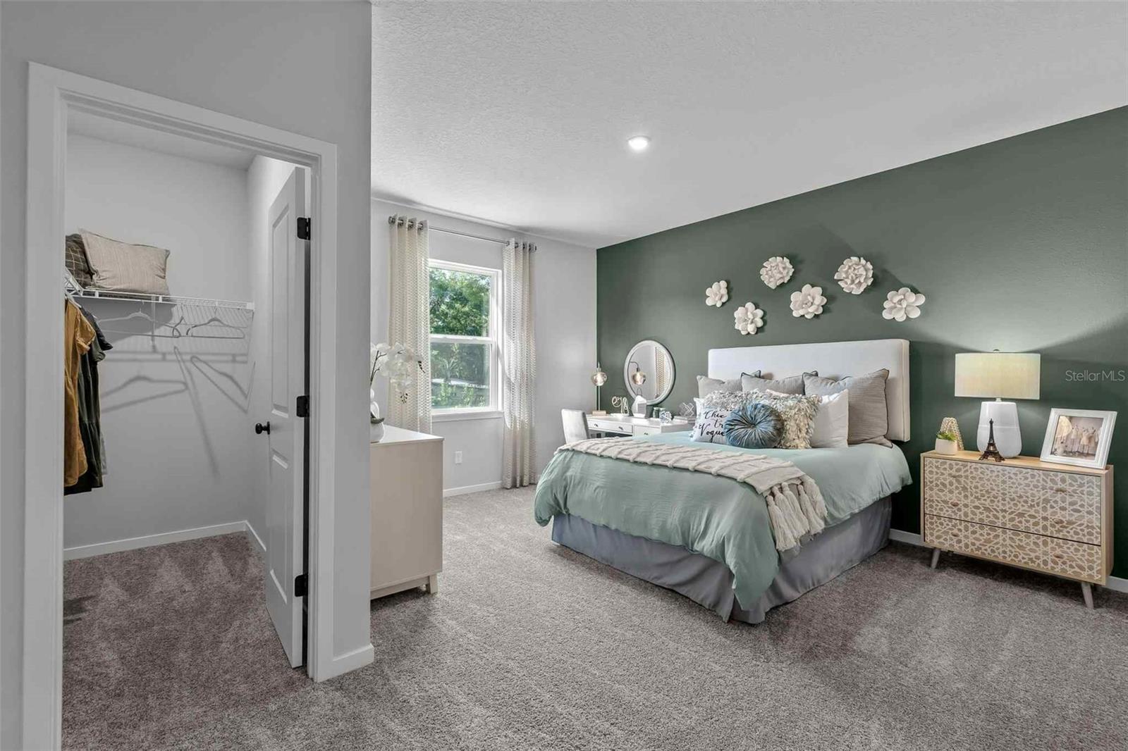 RESERVE EAST - Residential