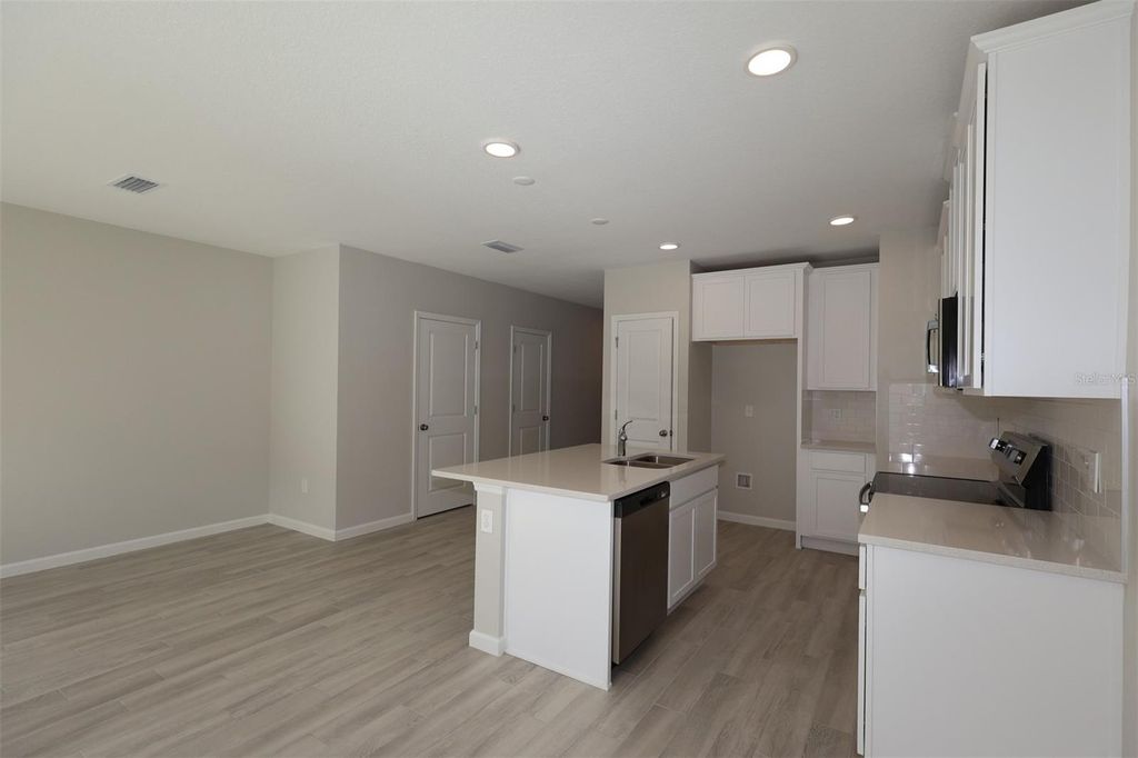 Photo of 4132 Campsite Loop, Orlando, FL 32824 (MLS # O6408057)