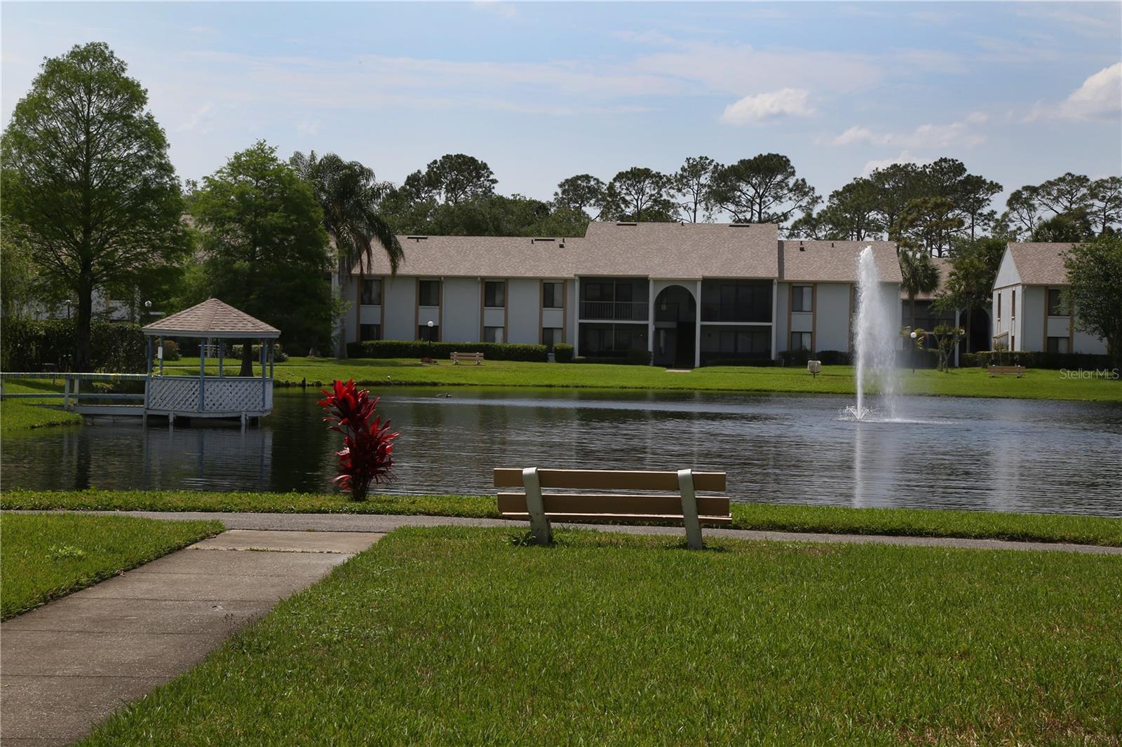 CLUB AT ORLANDO PH 08 - Residential Lease