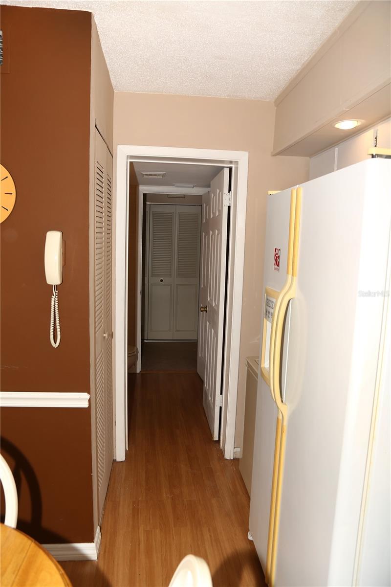 CLUB AT ORLANDO PH 08 - Residential Lease