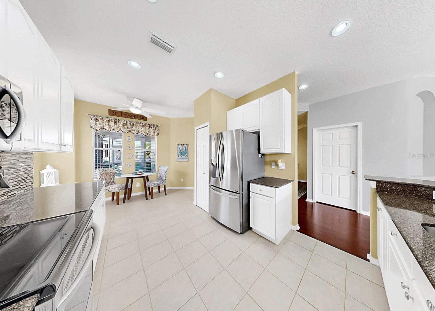 MIRABAY PRCL 7 PH 1 - Residential